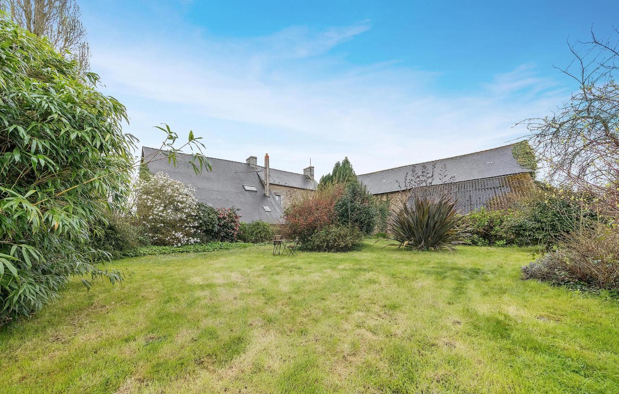 Lovely Home In Tremblay With Kitchen Les Portes du Coglais Eksteriør bilde